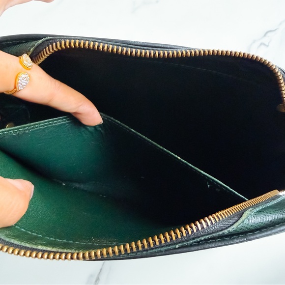 LV Taiga leather clutch crossbody - Picture 12 of 16